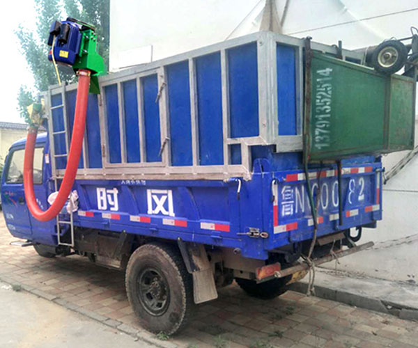 Vehicle-mounted Grain Suction Machine