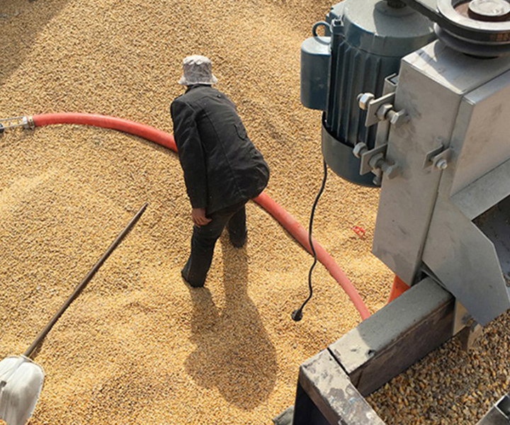 How much is a Vehicle-mounted Grain Suction Machine?