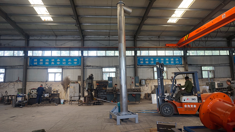 Feed for Vertical Conveyor